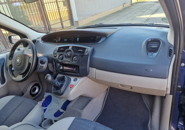 Renault Grand Scenic cena 10900 przebieg: 225000, rok produkcji 2004 z Kleczew małe 121